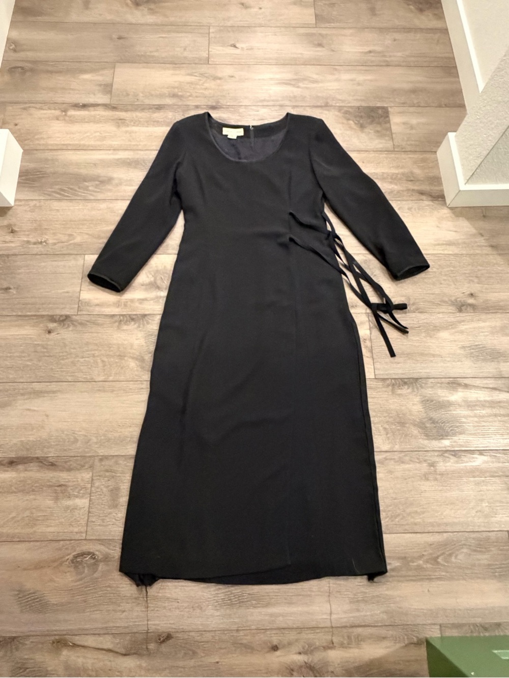 Casual Corner Black Long Sleeve Side-Tie Midi Dress